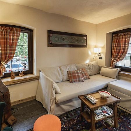 Ferienwohnung La Casa Del Cuore Fénis Exterior foto